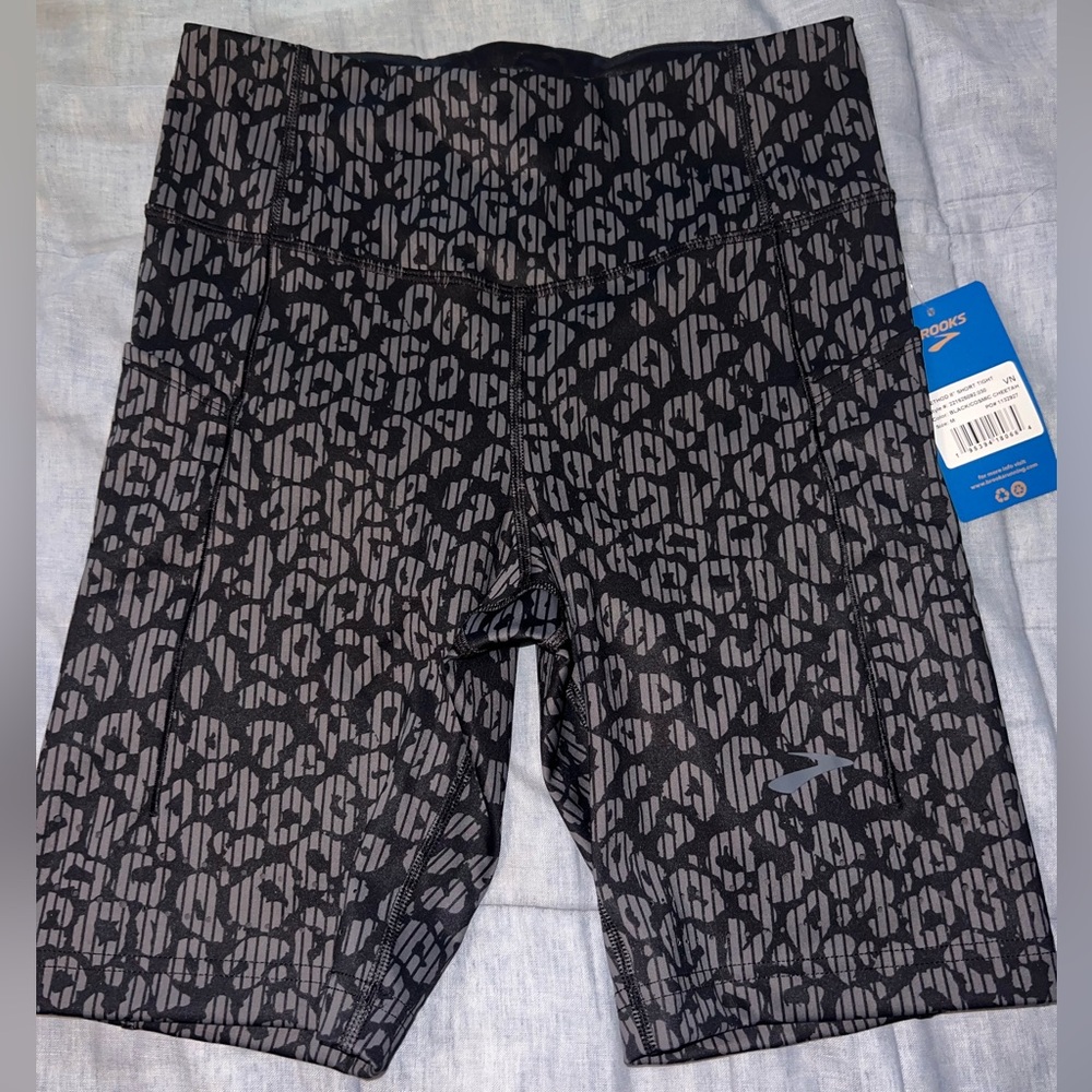 Brooks Black/Cosmic Cheetah Method 8” Short Tight Shorts